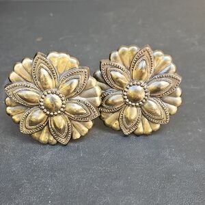 Gold Floral Curtain Holders